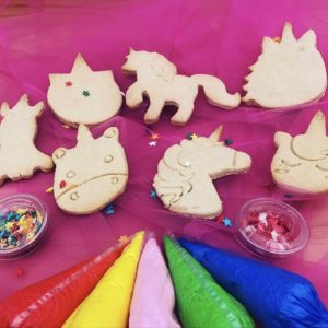 Taller decoración galletas de Unicornios