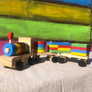 tren de carga didáctico de madera